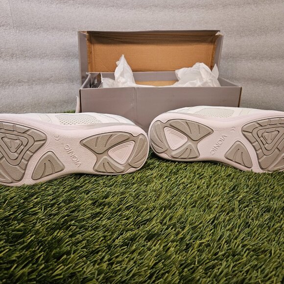 Vionic JoJo Ombre Women’s Athletic Sneakers – White – Size 9 – NIB 👟✨ - Picture 3 of 7